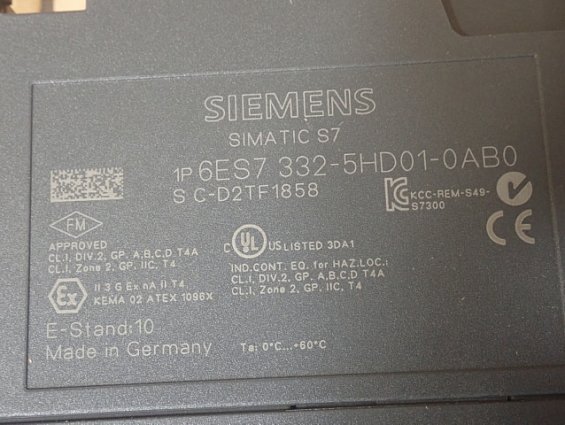 Модуль SIEMENS 6ES7 332-5HD01-0AB0