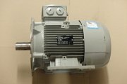 Электродвигатель siemens 3~mot 1Le10011cb033Jb4z 1Le1001-1cb03-3Jb4-z 132S 5.5kW 1465min-1 380/660V