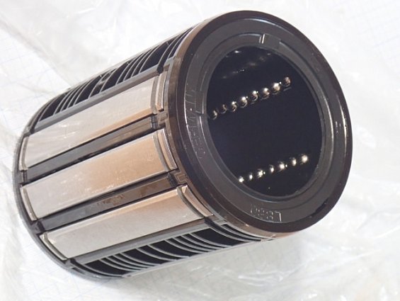 Подшипник линейный SKF LBCR 60-2LS 18-MADE IN GERMANY