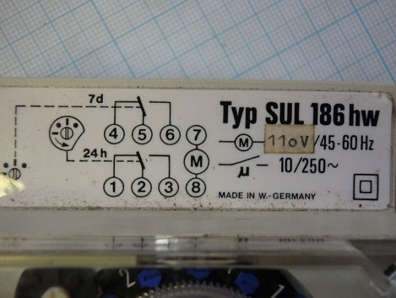 Таймер аналоговый SUL186hw 1861108 24h+7tage 10А 250V~ 110V 45-60Hz