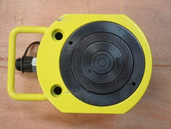 Домкрат HHYG-100D 100T ход=69mm (15+30+24) гидравлический телескопический три ступени