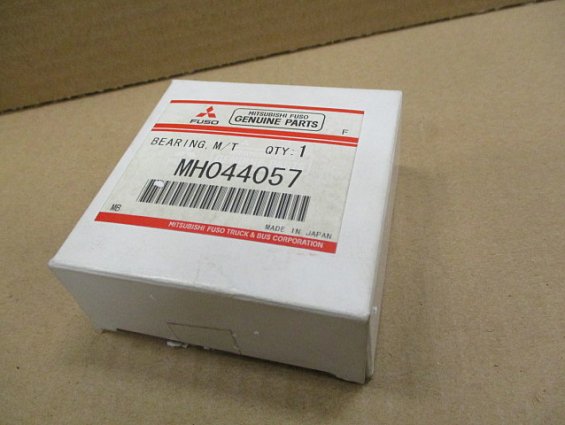 Подшипник автомобильный игольчатый mh044057 mitsubishi fuso genuine parts