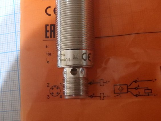 Датчик индуктивный ifm IGS209 IGkC012-ASkG/m/US-104-DRS/2LED inductive sensors ifm electronic gmbh