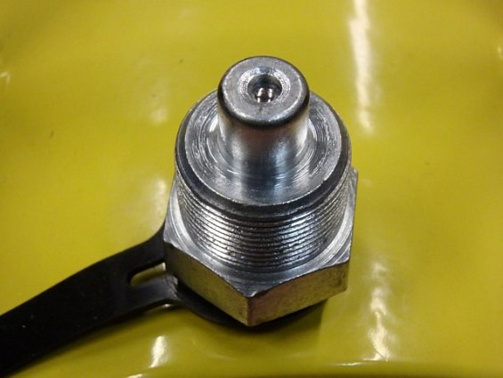 Домкрат HHYG-100D 100T ход=69mm (15+30+24) гидравлический телескопический три ступени