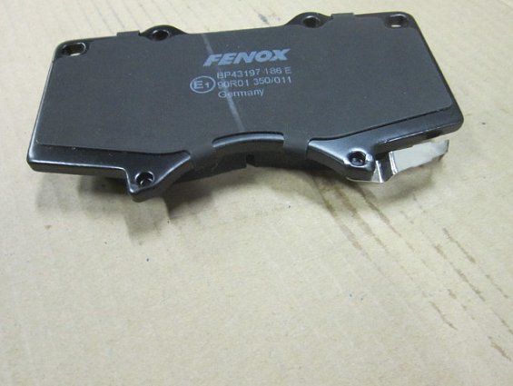 Колодки тормозные передние дисковые fenox bp43197 brake pads toyota 04465-60320 4605a472 4605a481