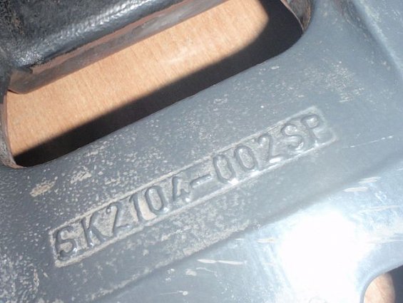 Опора седла седельного тягача JOST sk2104-002sp H=150mm лапы 4200021100 et-r0012298 daf xf105