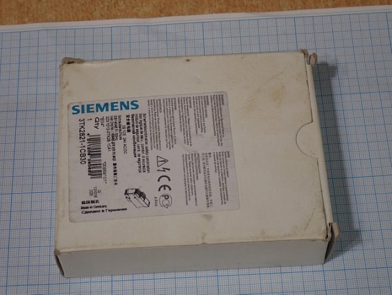 Реле безопасности SIEMENS 3TK2821-1CB30 Made in Germany
