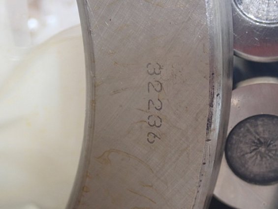 Подшипник ZWZ 32236