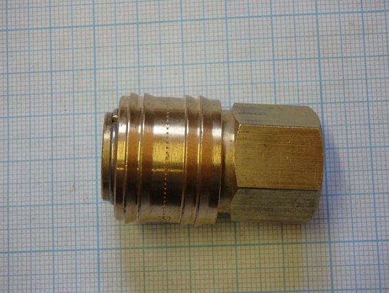 Пневморозетка RINO NW5.5 MAFA соединительная БРС 16021124 Brass Air-Quick Coupler FemaleThread 1/4"