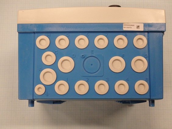 Вторичный измерительный преобразователь Endress+Hauser Liquiline CM442-AAM1A2F010A