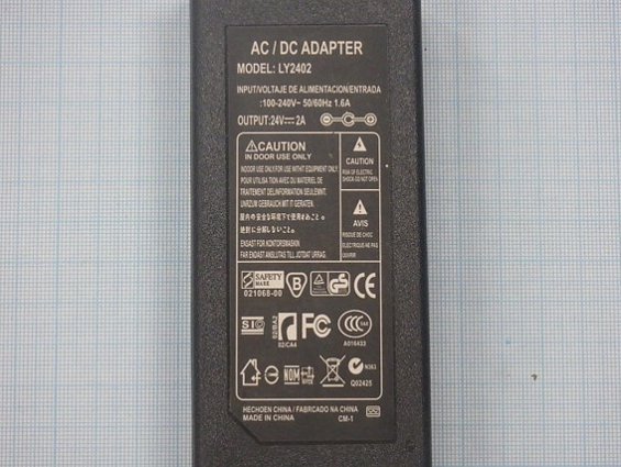 Блок питания ac/dc adapter LY2402 100-240V ~50/60Hz 1.6A OUTPUT:24V =2A импульсный