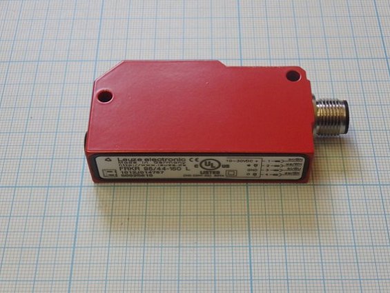 Фотоэлектрический датчик Leuze electronic FRKR95/44-150L 50025610 
