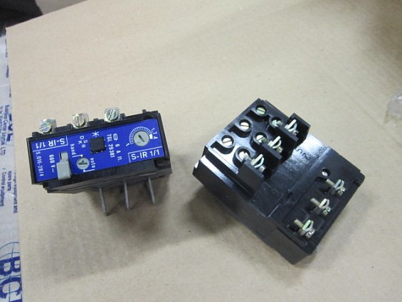 Реле тепловое s-ir1/1 S-IR1/1 ~660V 1-1.7A TGL29381 VDE0660 IEC292-1 SCHALTELEKTRONIK ESGO GMBH ГЕРМ