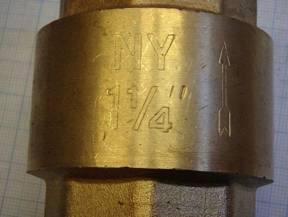 Клапан обратный латунный для воды STH 10306 NY 1 1/4" ДУ32 DN32 РУ16