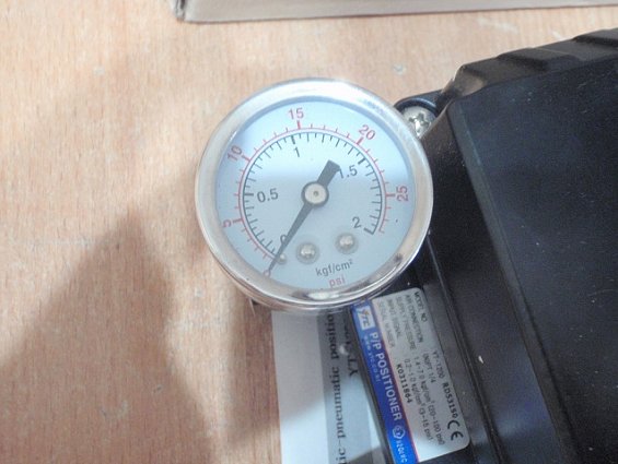 Позиционер пневматический Yt-1200RD531S0 AIR CONNECTION (N)PT-1/4 SUPPLY PRESSURE