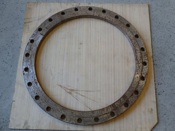 Фланец стальной плоский приварной 1-700х10 ГОСТ 12820 Ст.20 диаметр внутренний 720мм