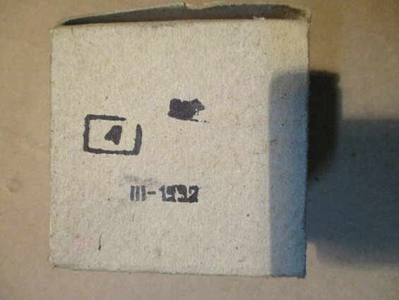 Манометр МТП-4М Ф60мм шкала 0-4.0kgf/cm2 Кл.т.2.5 ТУ-25-02-72-75 1992г.в