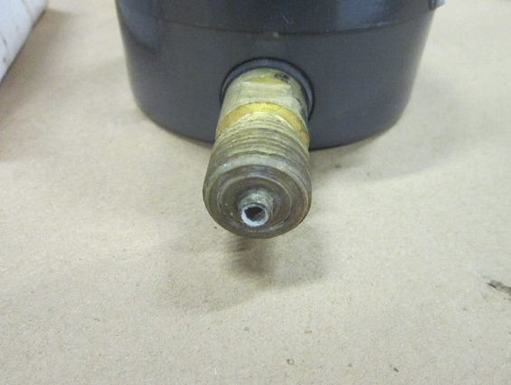 Манометр МП3-У 0-60kgf/cm2 кл.т.1.0 диаметр корпуса Ф100мм IP40 М20х1.5 РШ У2