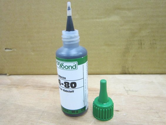 Черный клей ITW Varybond VC4-14-80 50гр