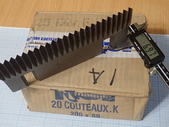 Нож барабанной свеклорезки Maguin DRUM BEET SLICER 2000-600-60 K.MAGUIN 25A 5392 200х89