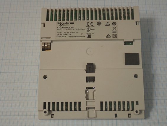 Модуль Schneider Electric 170AAO12000+170INT11000