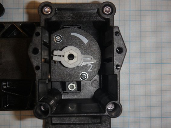 Регулятор воздуха 24121002072 Weishaupt горелки газовой W20C Luftregler mit Schrittmotor