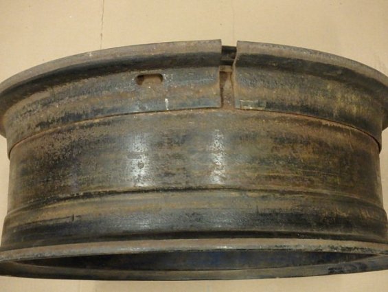 Диск стальной колесный S-BDB5.50Fх16 BDB16х5.50F 115-8 16" 16дюймов 5отверстий под шпильки с кольцом