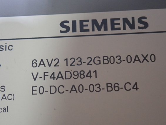 Панель управления SIEMENS 6AV2 123-2GB03-0AX0 БЫВШАЯ В УПОТРЕБЛЕНИИ ТЕХНИЧЕСКИ ИСПРАВНА