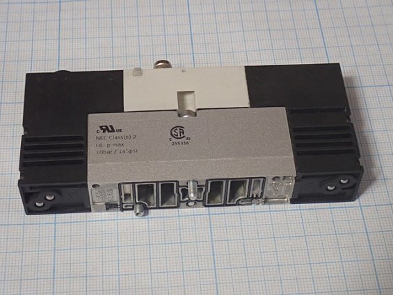 Распределитель FESTO VSVA-B-M52-MZH-A2-1R2L 534785 БЫВШИЙ В УПОТРЕБЛЕНИИ