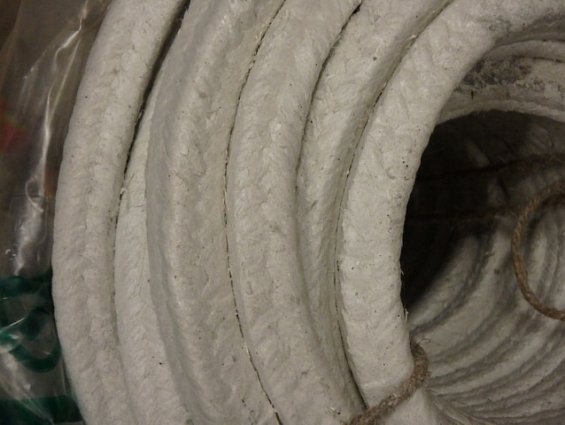 Набивка сальниковая АФТ 14х14мм ГОСТ 5152-84 ВАТИ асбестовая плетеная пропитанная суспензией фторопл