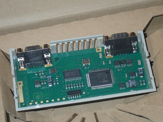 Адаптер Schneider Electric 170INT11000 100036 Made in France