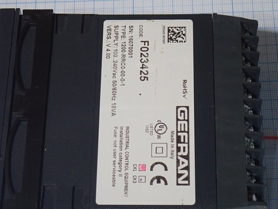 Контроллер GEFRAN 1200-RRC0-00-0-1 F023425 БЫВШИЙ В УПОТРЕБЛЕНИИ ТЕХНИЧЕСКИ ИСПРАВЕН