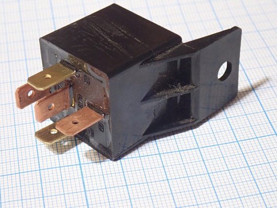 Реле SONG CHUAN 896-1CH-C1 12VDC 40A/30A 14VDC БЫВШЕЕ В УПОТРЕБЛЕНИИ ПОЧТИ НОВОЕ