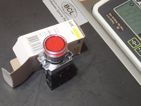 Кнопка управления iEK LAY5-BW3461 BBT50-BW-K04 КРАСНЫЙ ЦВЕТ