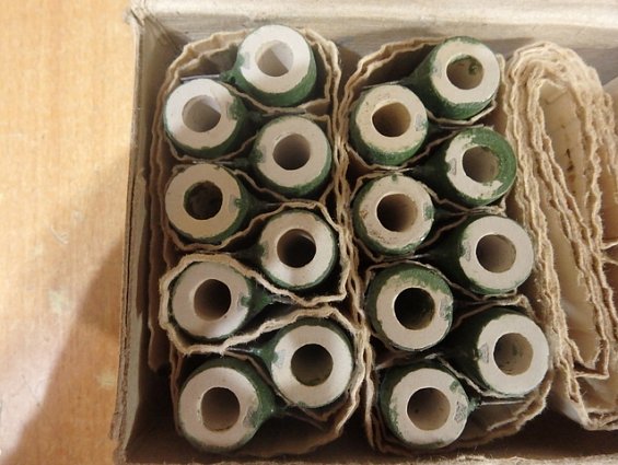 Резистор постоянный проволочный 1ПЭВ-15 15Вт 10Ом 10% ЧТУ ОЖО.467.546ТУ 1977г.в Резистор постоянный проволочный 1ПЭВ-15 15Вт 10Ом 10% ЧТУ ОЖО.467.546ТУ 1977г.в