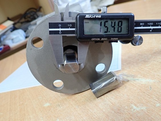 Затвор поворотный дисковый DN100 нержавеющий не герметичный зазор-2мм для сыпучих материалов