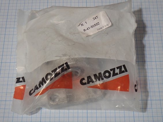 Сферический шарнир CAMOZZI R-41-50S02
