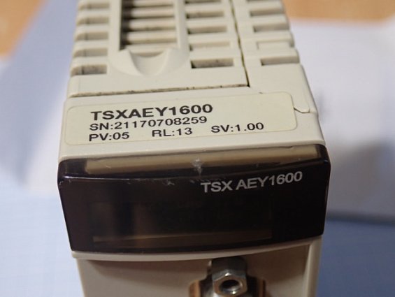 Модуль Schneider Electric TSXAEY1600 Made in France БЫВШИЙ В УПОТРЕБЛЕНИИ ТЕХНИЧЕСКИ ИСПРАВЕН ГАРАНТ