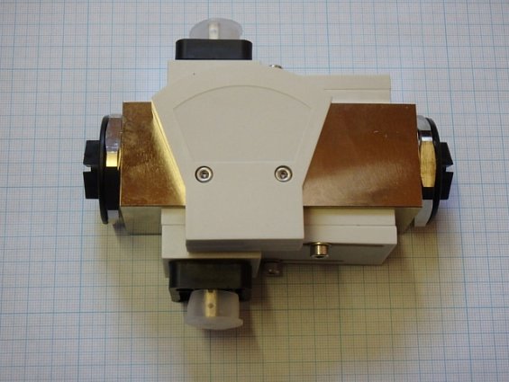 Реле потока HD2FO1-025GM008-959066 GHM-HONSBERG SENSECA 0.5...8 l/min 120VAC 0.18A 5VA Made in Germa