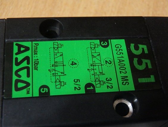 Пневмораспределитель asco g551a002ms 24VDC в сборе с двумя катушками asco scg551a002ms.24/