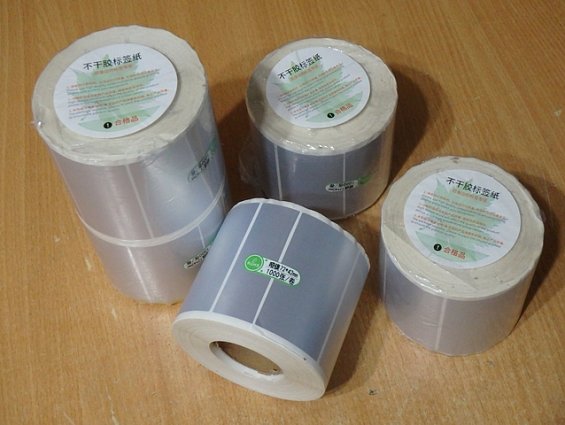 Полиэстеровая термотрансфертная этикетка Silver Label PET 72х42mm 1000pcs/roll 1000шт