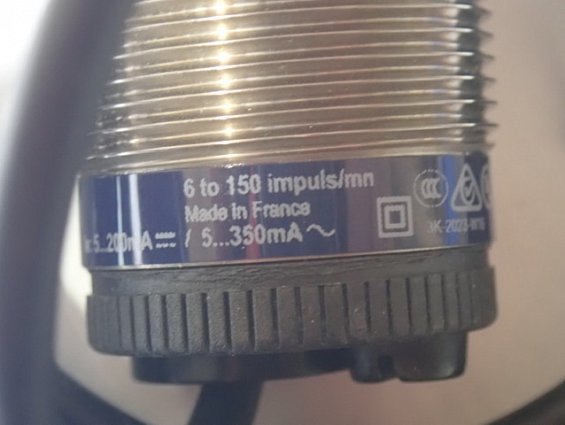 Индуктивный датчик Telemecanique XSAV11801 24...240V