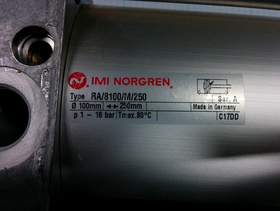 Пневмоцилиндр norgren RA/8100/m/250 Ser.a диаметр штока Ф100mm ход штока 250mm давление 1-16bar