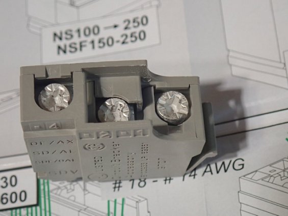 Дополнительный контакт MERLIN GERIN SCHNEIDER 29450