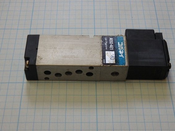 Электропневмораспределитель А180-4Е1 1,5~7kgf/cm2 DC24V пилотного типа с одним электромагнитом