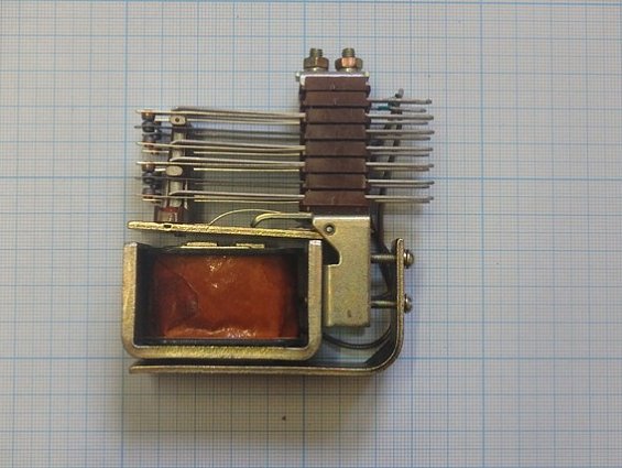 Реле МКУ48-С РА4.501.442 24в 1990г