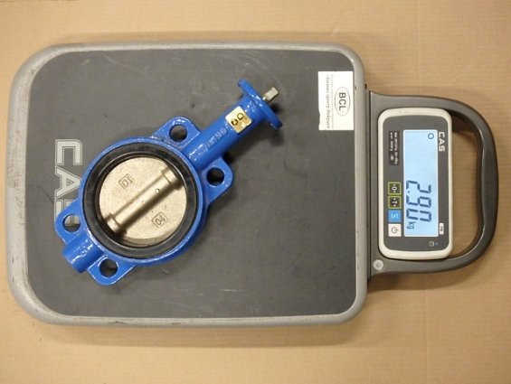 Затвор дисковый поворотный DN100 PN16 +95C голый шток корпус body чугунный ggg-40