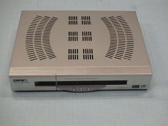 Ресивер цифровой спутниковый ECHOSTAR DSB-707 VIACCESS с пультом дистанц. управления БУ