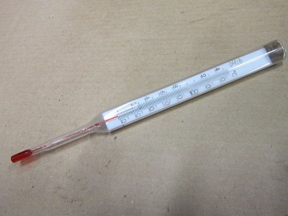 Термометр ТТЖ 0...+150гр.С длина нижней части 66мм стеклянный прямой технический