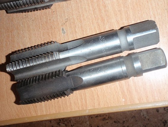 Метчик машинно-ручной комплектный М36 2061 HSS 2063 P6М5 В ГОСТ3266-81